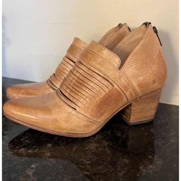Bed Stu Boots Trough Slip-On Women\'s 6 Sand Rustic Heeled ‎ Made USA Booties